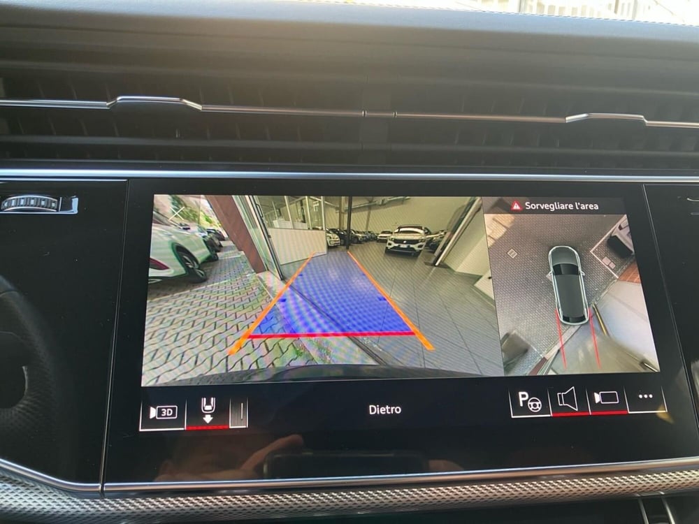Audi RS Q8 usata a Bologna (13)