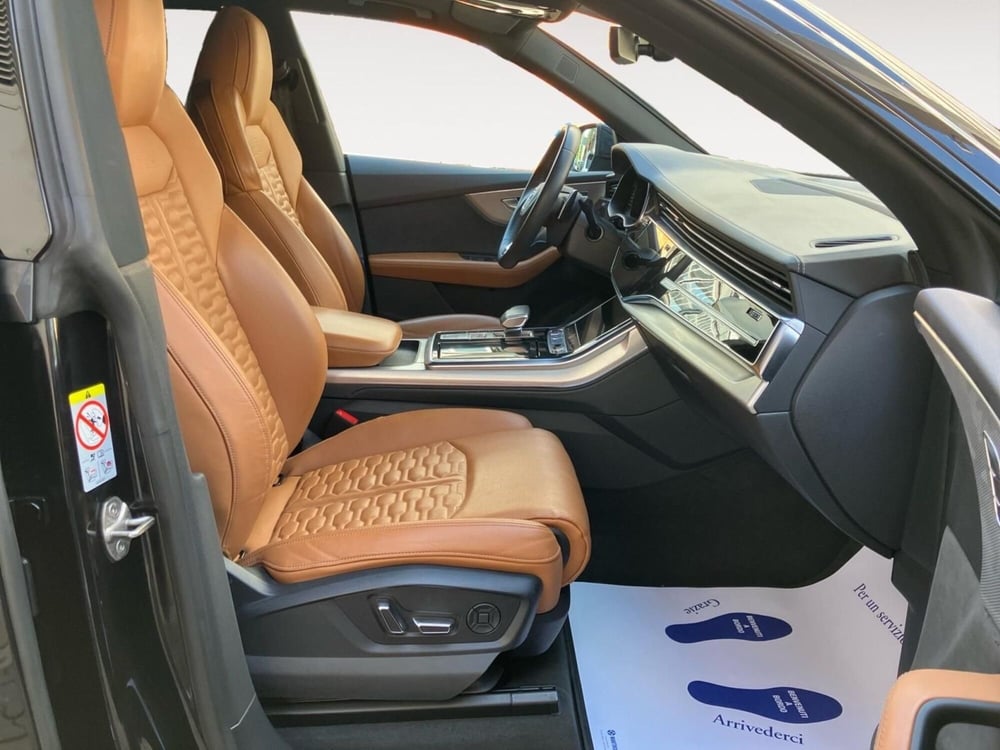 Audi RS Q8 usata a Bologna (8)