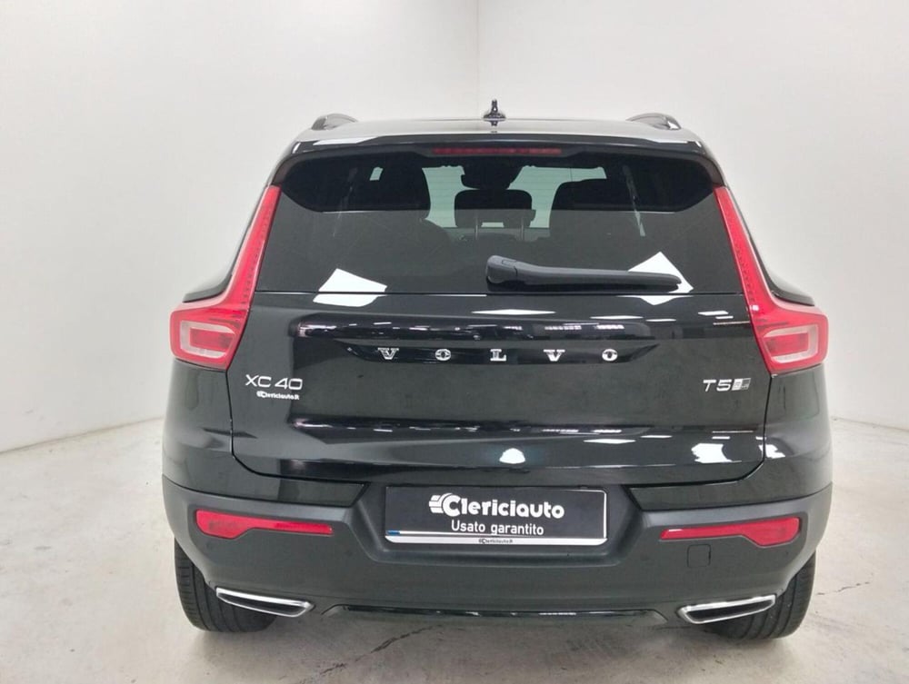 Volvo XC40 usata a Como (7)
