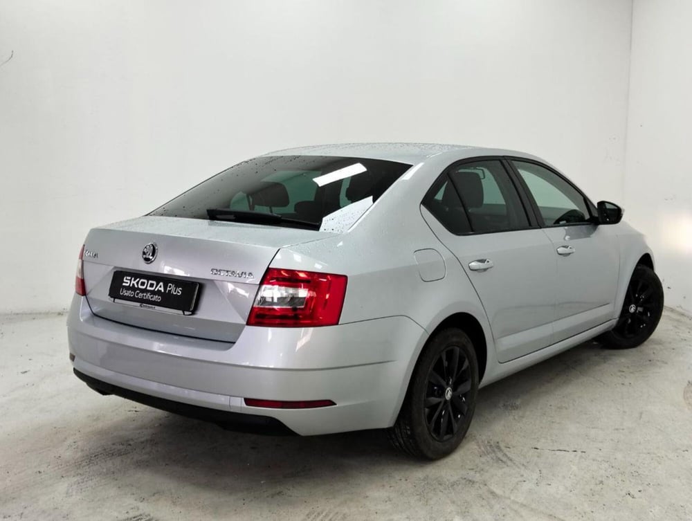 Skoda Octavia usata a Como (2)