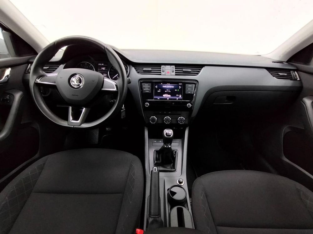 Skoda Octavia usata a Como (3)