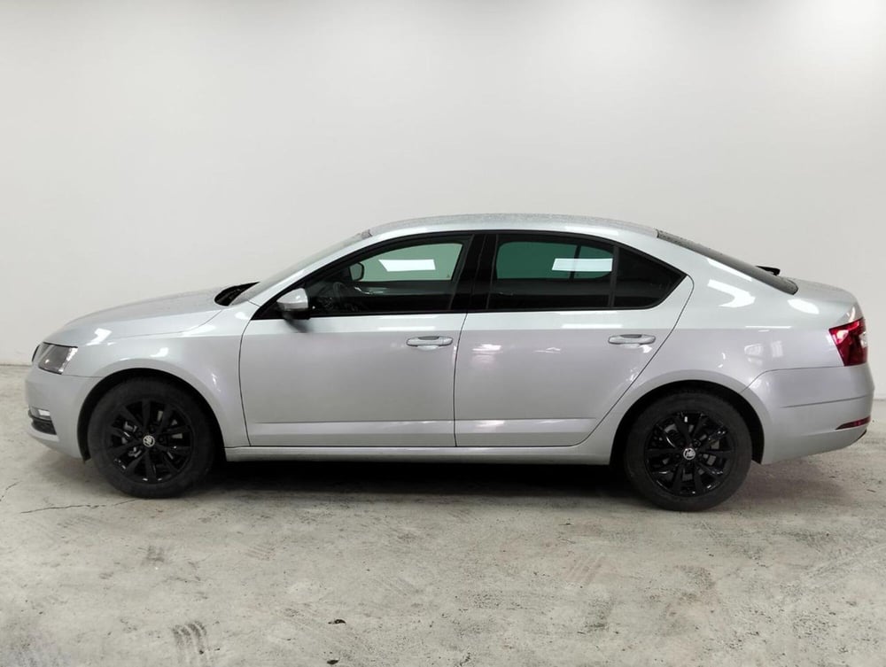 Skoda Octavia usata a Como (6)