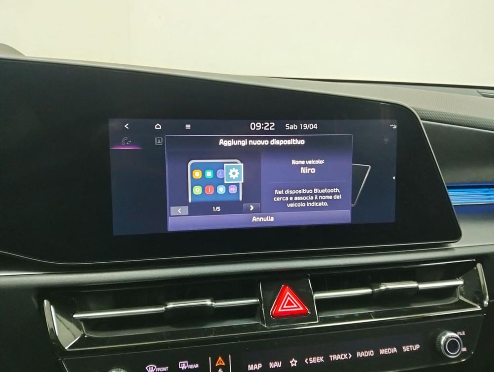 Kia Niro usata a Como (15)