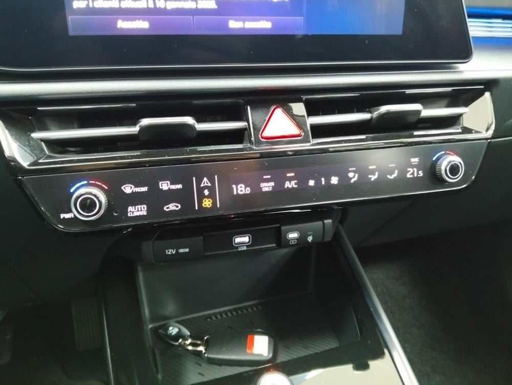 Kia Niro usata a Como (19)