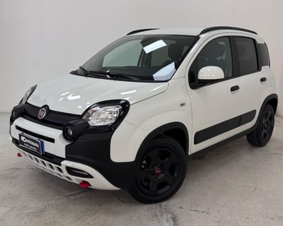 Fiat Panda Cross Cross 1.0 FireFly S&amp;S Hybrid del 2024 usata a Lurate Caccivio