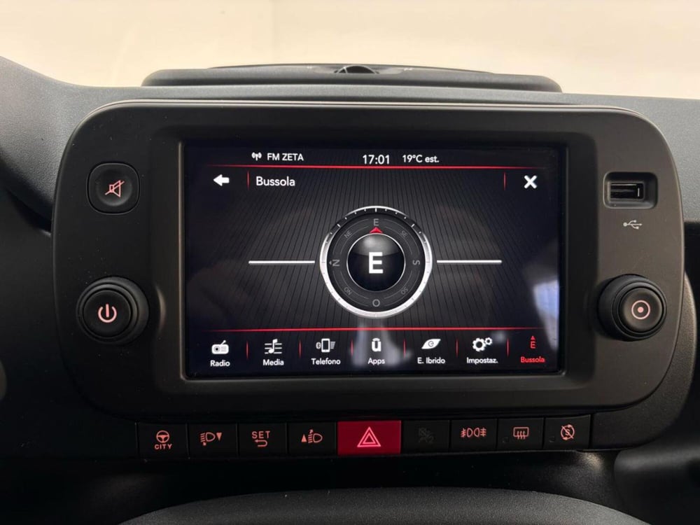 Fiat Panda Cross usata a Como (15)