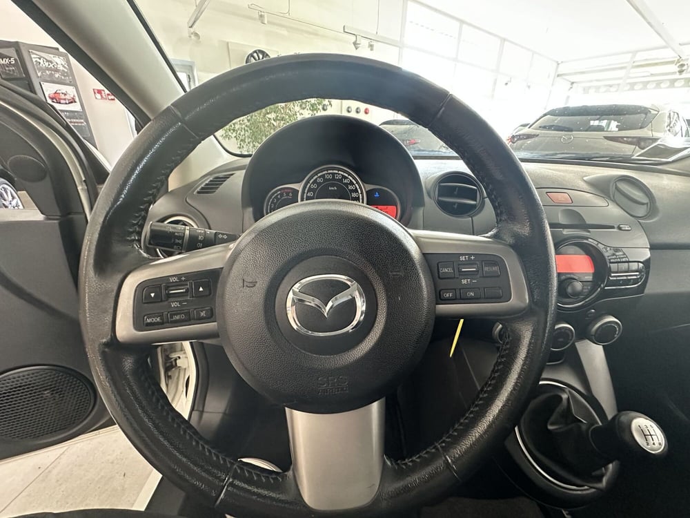 Mazda Mazda2 usata a Latina (12)