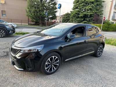 Renault Clio TCe 90 CV 5 porte Techno del 2024 usata a Lissone