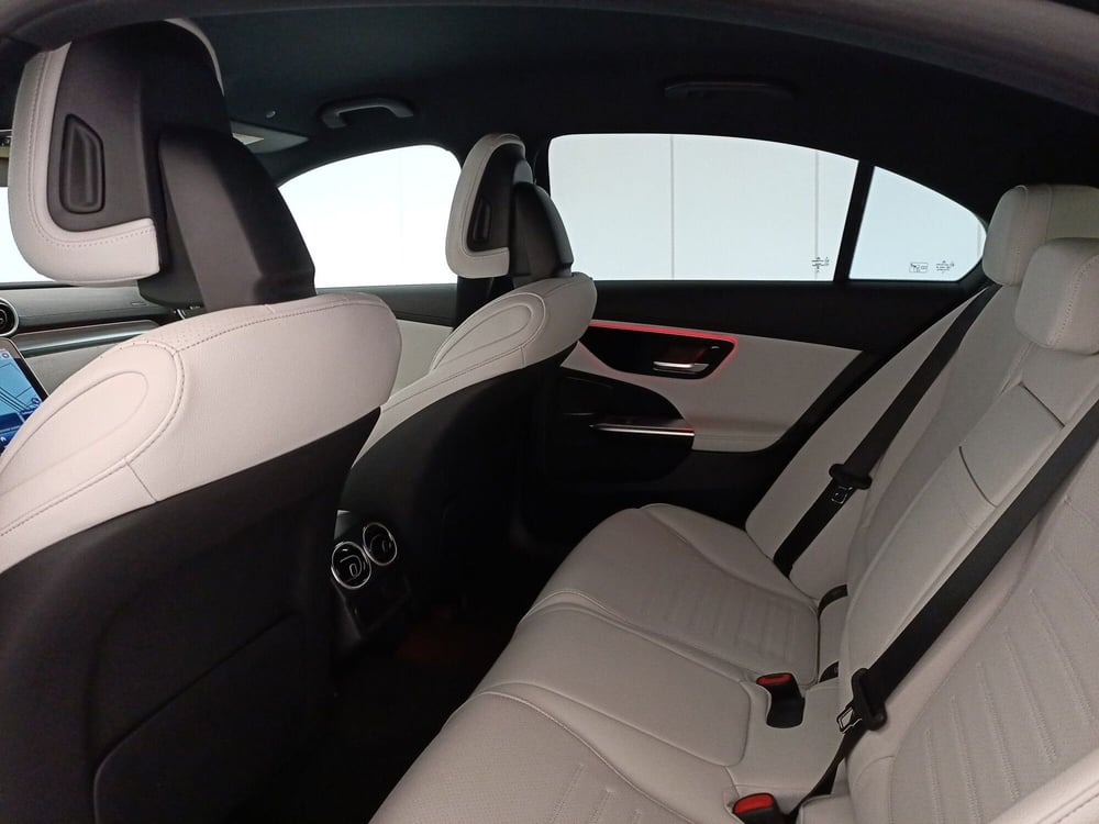 Mercedes-Benz Classe C usata a Bari (8)