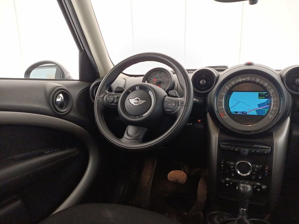 MINI Mini Countryman usata a Bari (10)