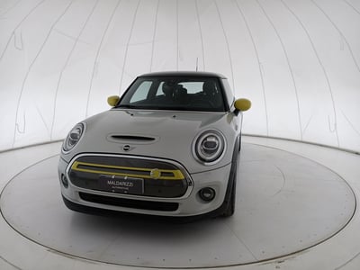 MINI Mini Cooper SE Electric del 2020 usata a Bari