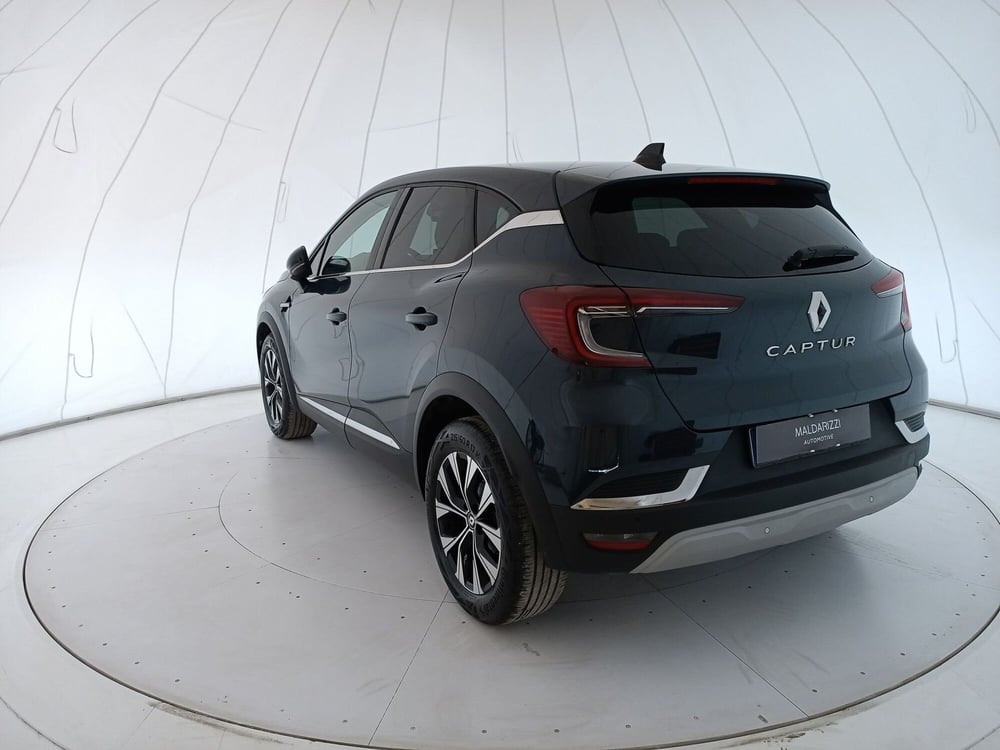 Renault Captur usata a Bari (4)