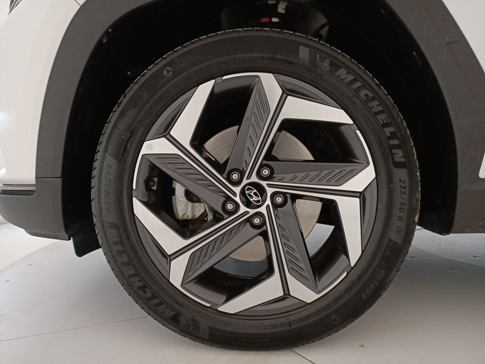 Hyundai Tucson usata a Bari (14)