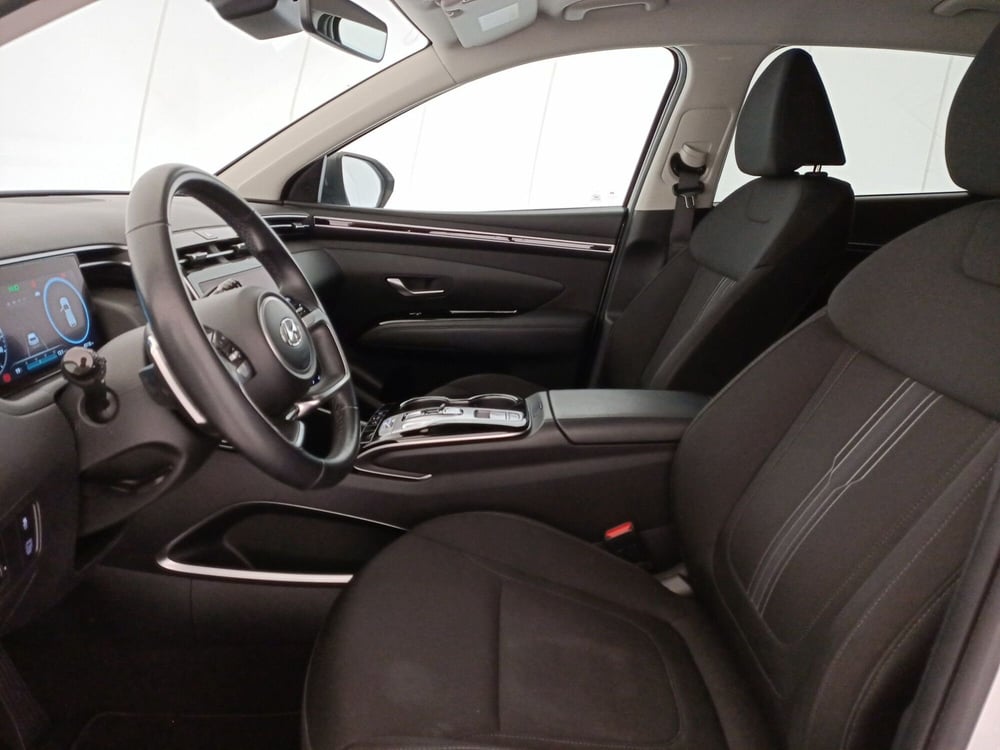 Hyundai Tucson usata a Bari (6)