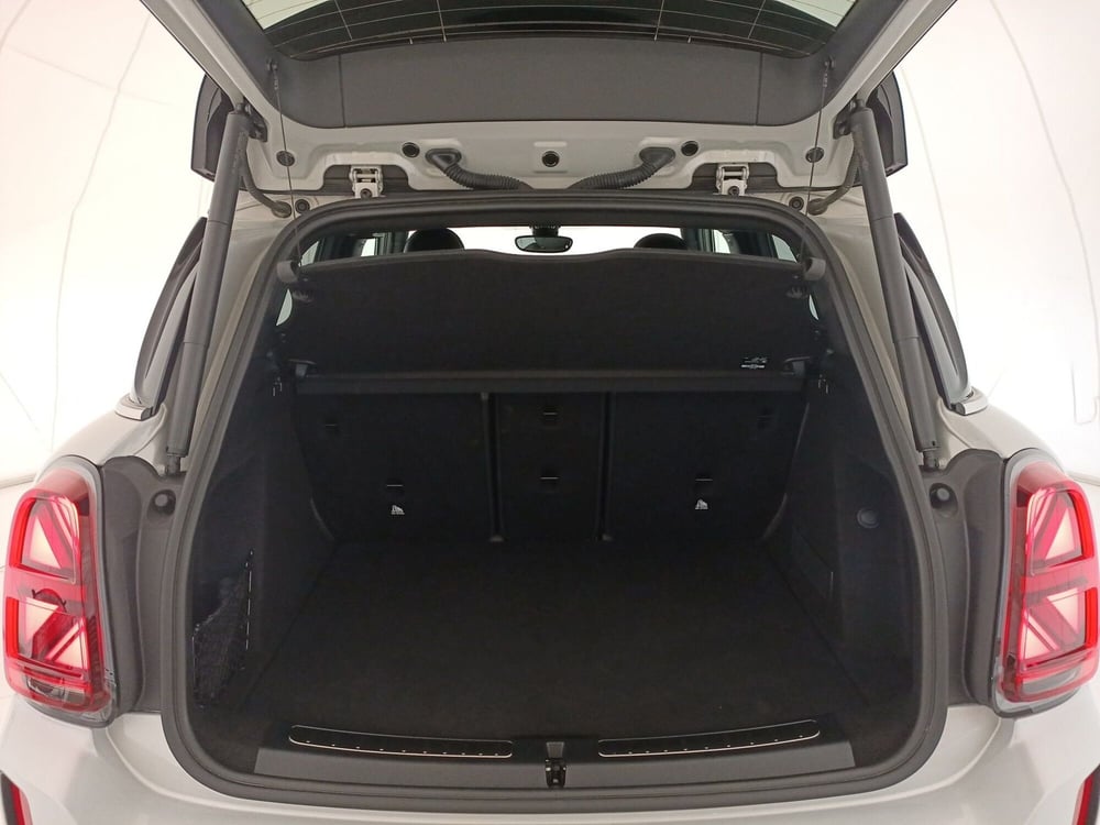 MINI Mini Clubman usata a Bari (13)