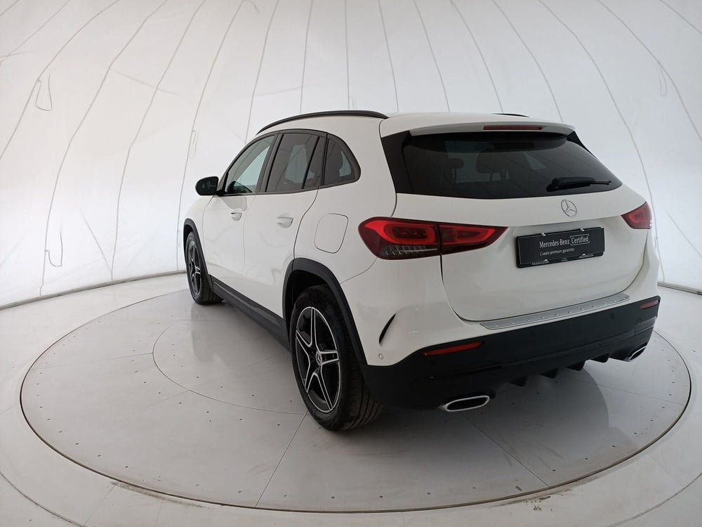 Mercedes-Benz GLA SUV usata a Bari (4)