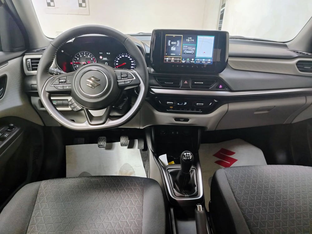 Suzuki Swift nuova a Rovigo (8)