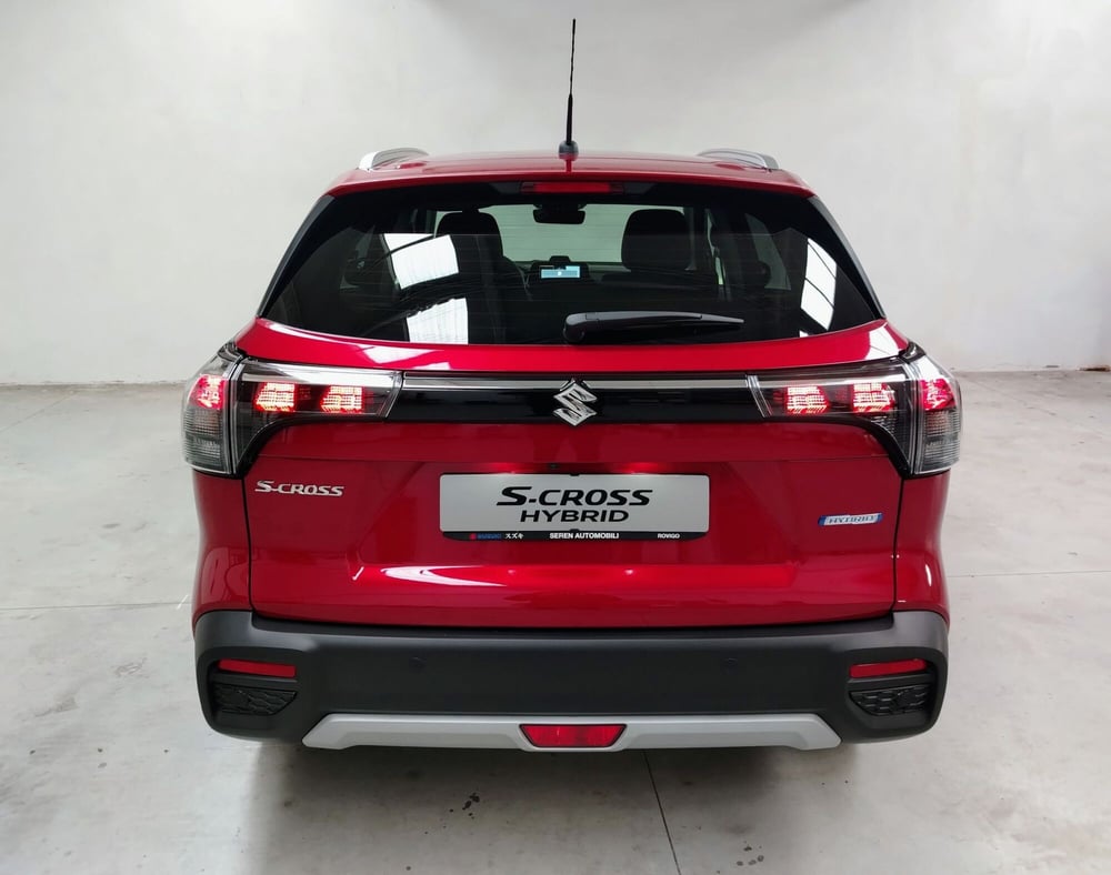 Suzuki S-Cross nuova a Rovigo (14)
