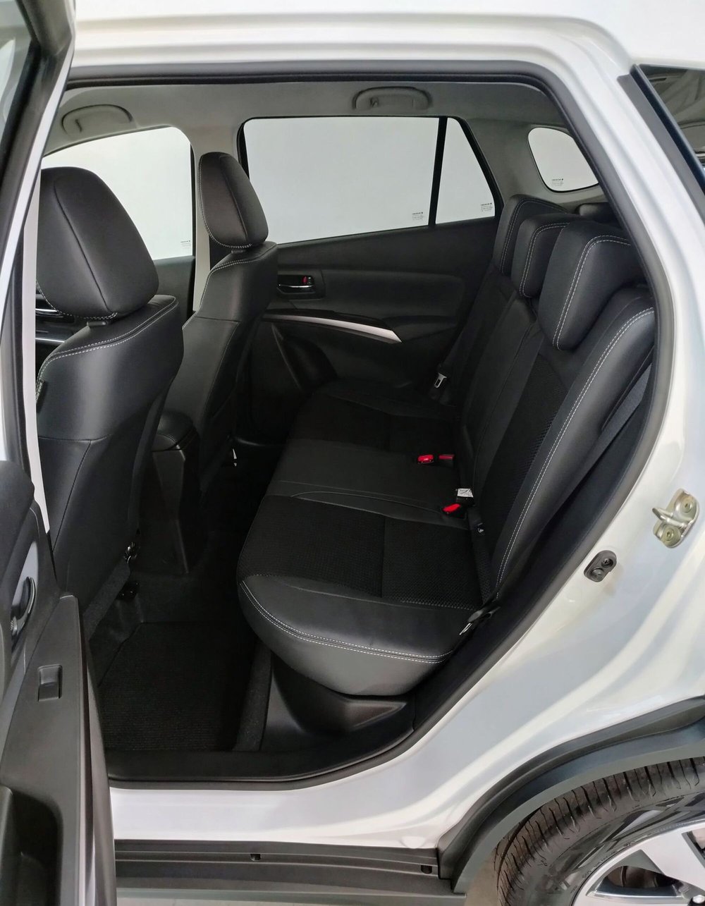 Suzuki S-Cross nuova a Rovigo (7)