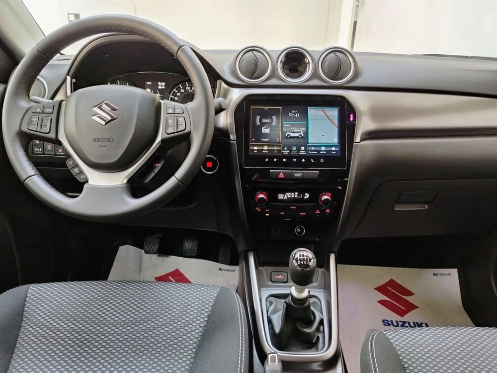 Suzuki Vitara nuova a Rovigo (8)