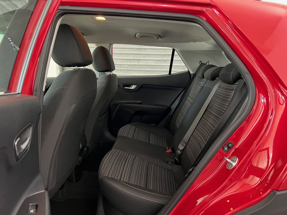 Kia Stonic usata a Bari (15)