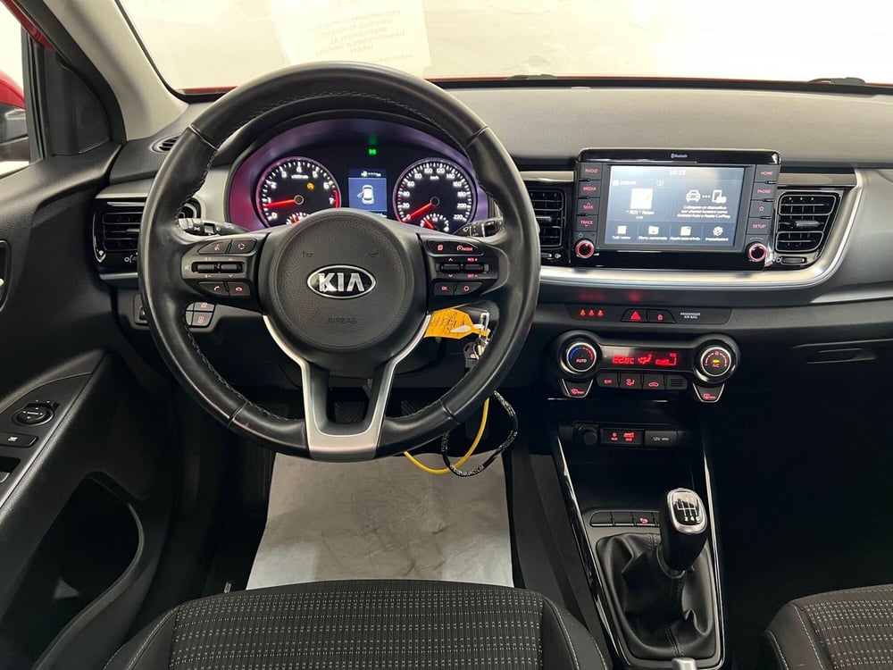 Kia Stonic usata a Bari (17)