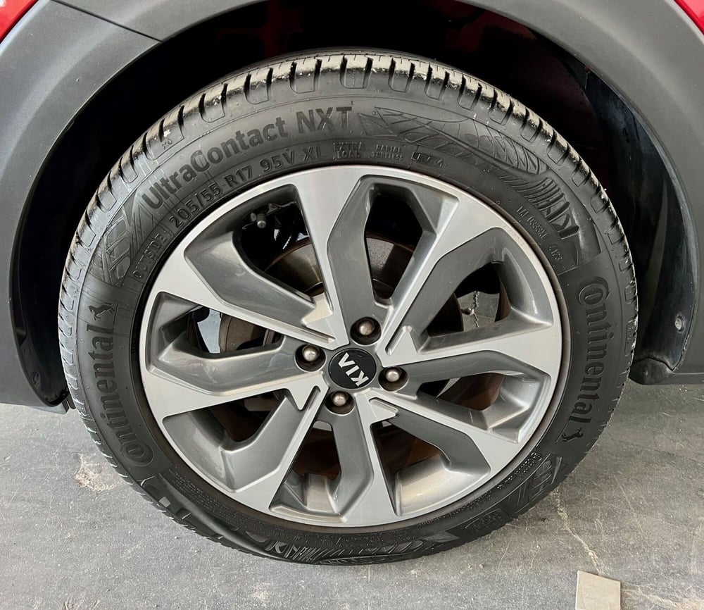 Kia Stonic usata a Bari (5)