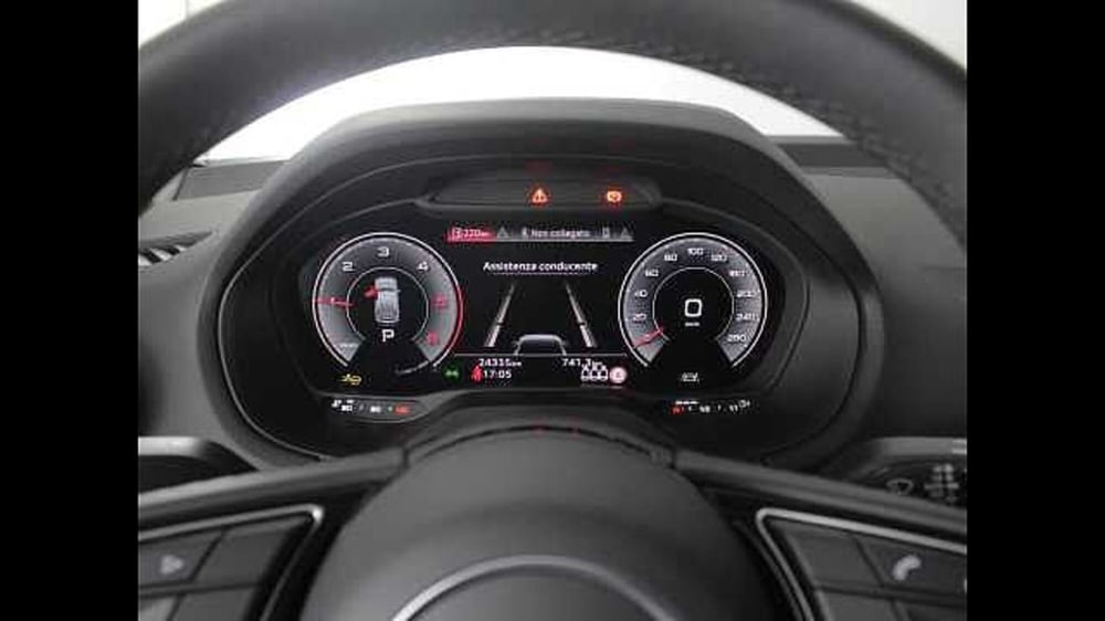 Audi Q2 usata a Palermo (11)