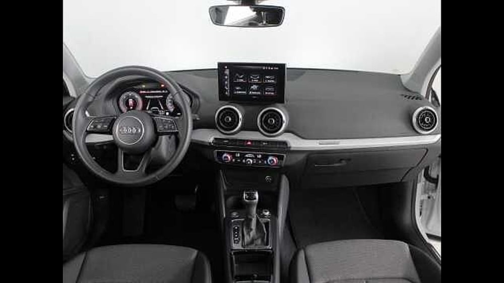 Audi Q2 usata a Palermo (9)