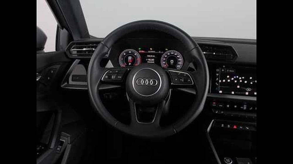 Audi A3 Sportback usata a Palermo (10)