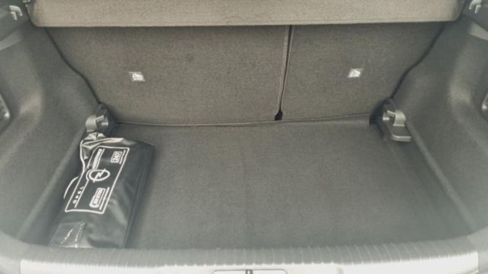 Opel Mokka usata a Savona (11)