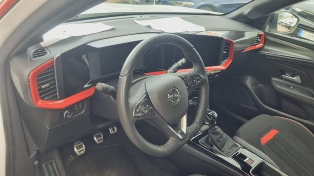 Opel Mokka usata a Savona (16)