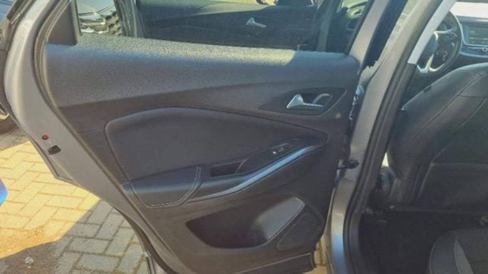 Opel Grandland X usata a Savona (17)