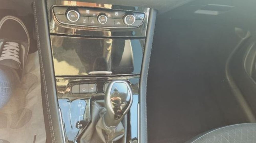 Opel Grandland X usata a Savona (7)