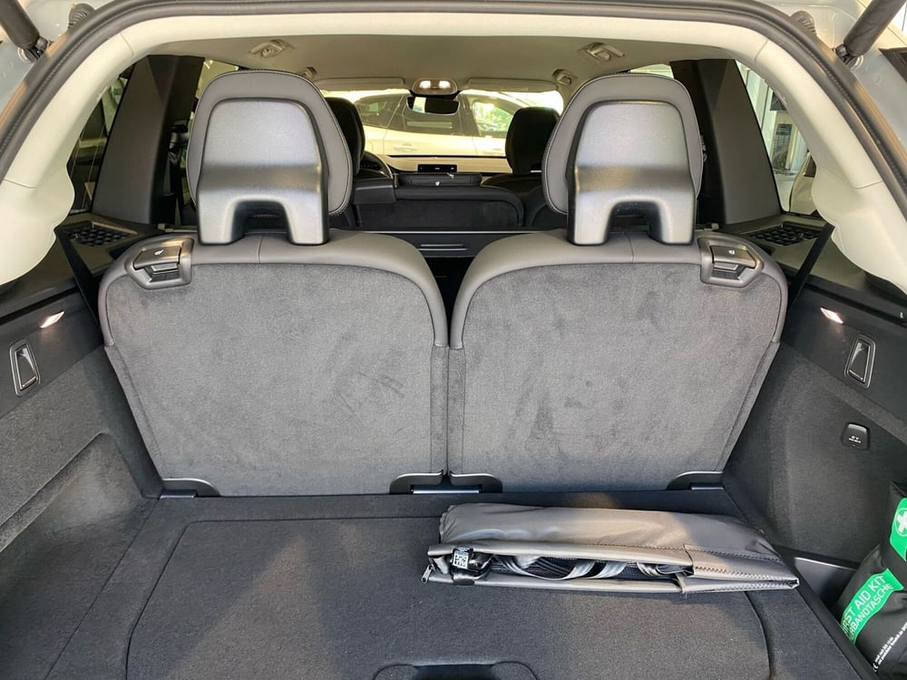 Volvo XC90 nuova a Como (14)