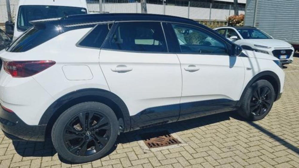 Opel Grandland usata a Savona (6)