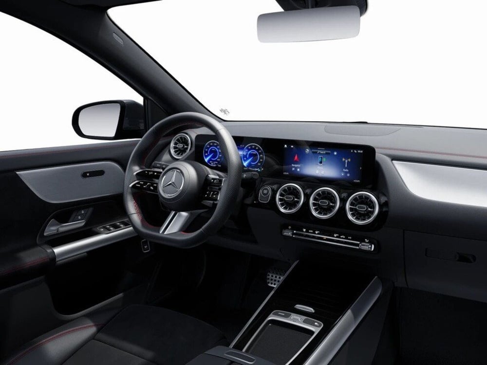 Mercedes-Benz EQA nuova a Ancona (11)