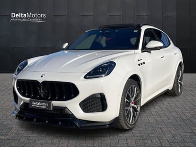Maserati Grecale 2.0 mhev Modena 330cv auto del 2022 usata a Rimini