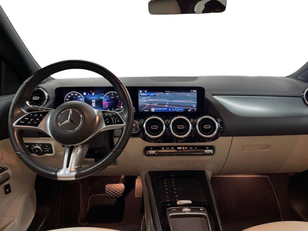 Mercedes-Benz GLA SUV usata a Rimini (10)