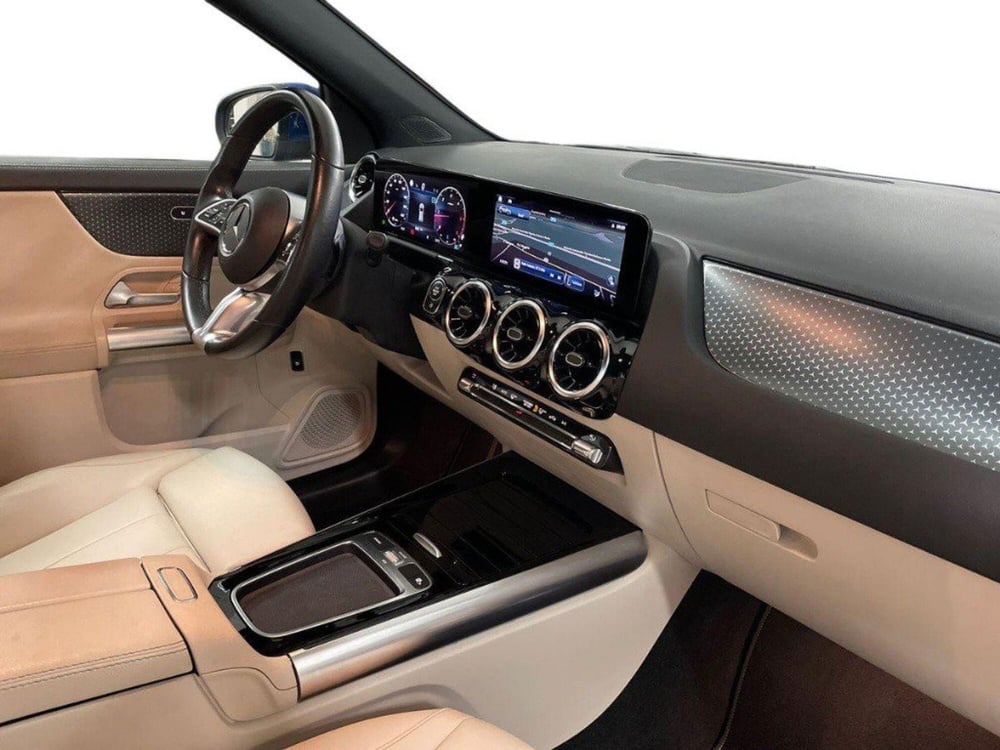 Mercedes-Benz GLA SUV usata a Rimini (12)