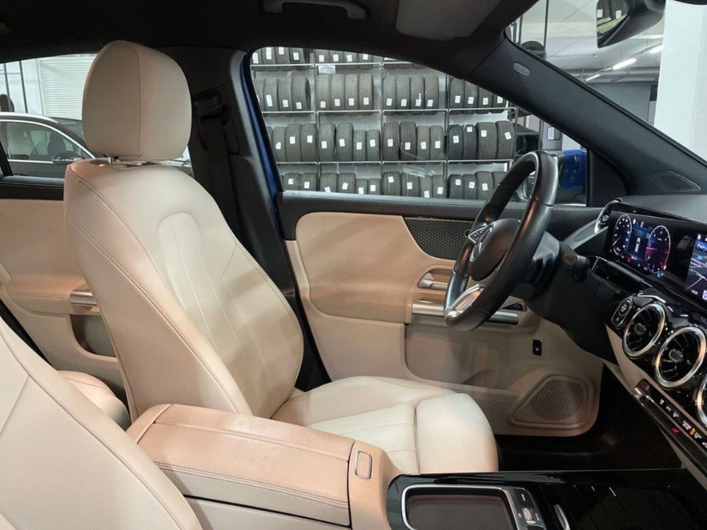 Mercedes-Benz GLA SUV usata a Rimini (14)