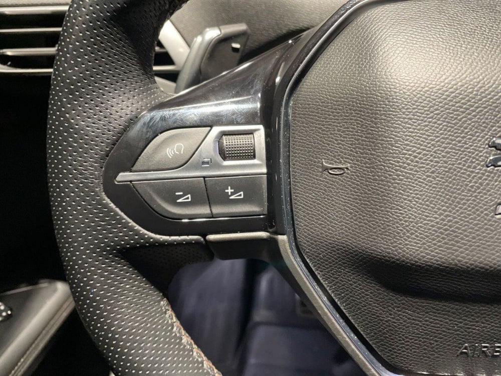 Peugeot 3008 usata a Macerata (20)