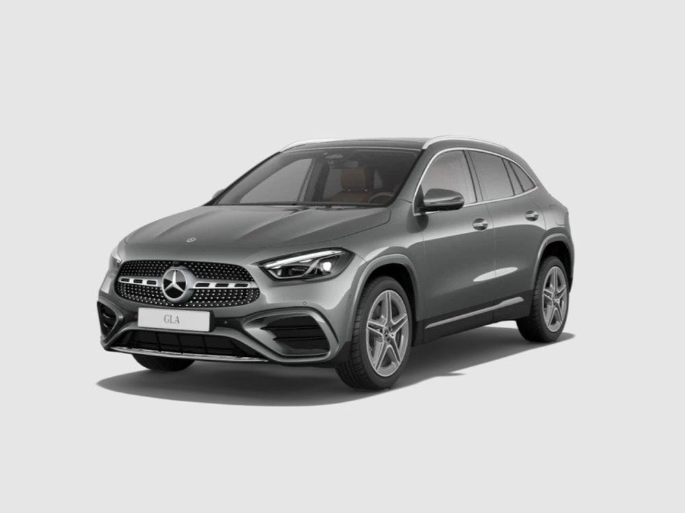 Mercedes-Benz GLA SUV nuova a Ancona
