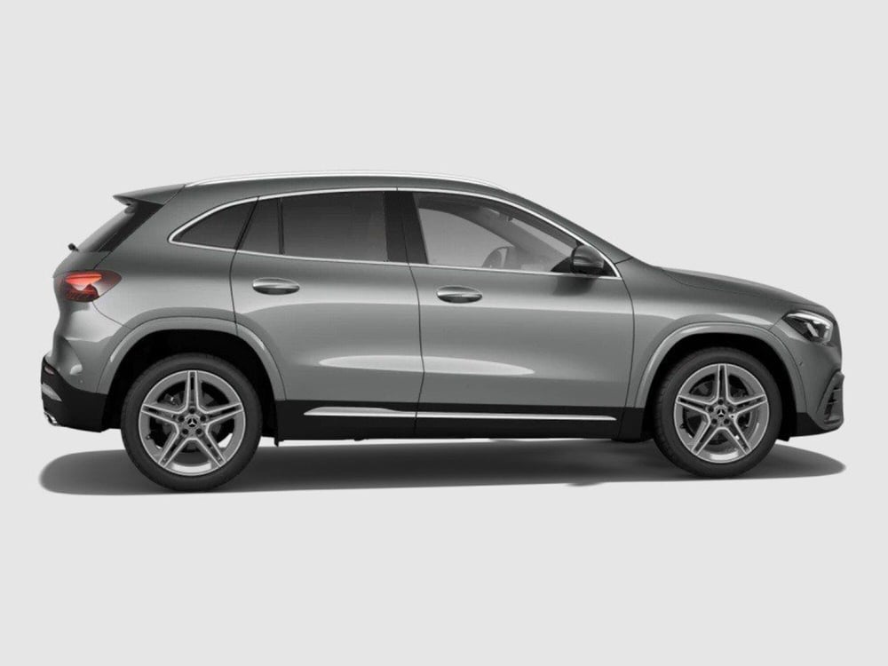 Mercedes-Benz GLA SUV nuova a Ancona (6)