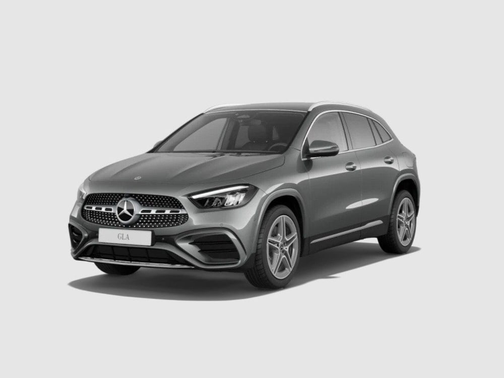 Mercedes-Benz GLA SUV nuova a Ancona