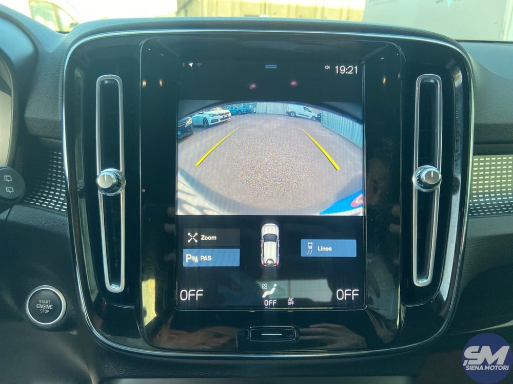 Volvo XC40 usata a Siena (11)