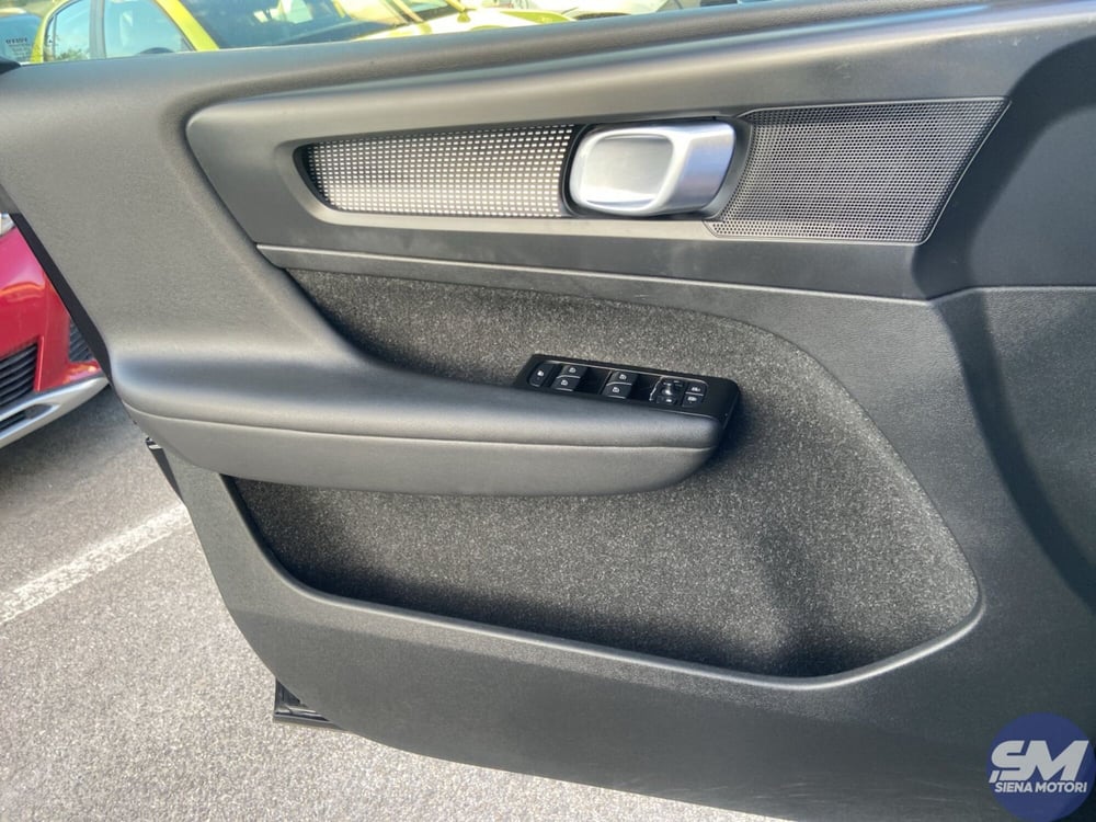 Volvo XC40 usata a Siena (16)