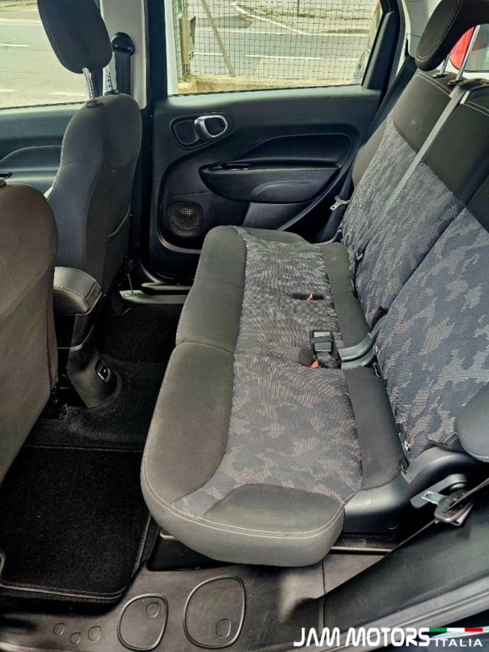 Fiat 500L usata a Como (12)