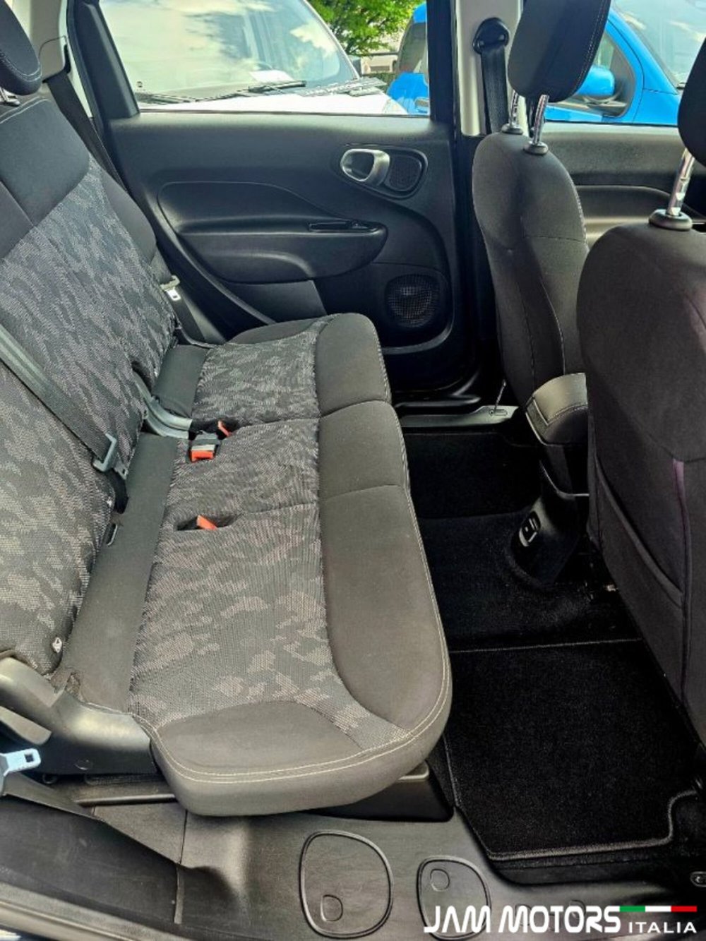 Fiat 500L usata a Como (13)