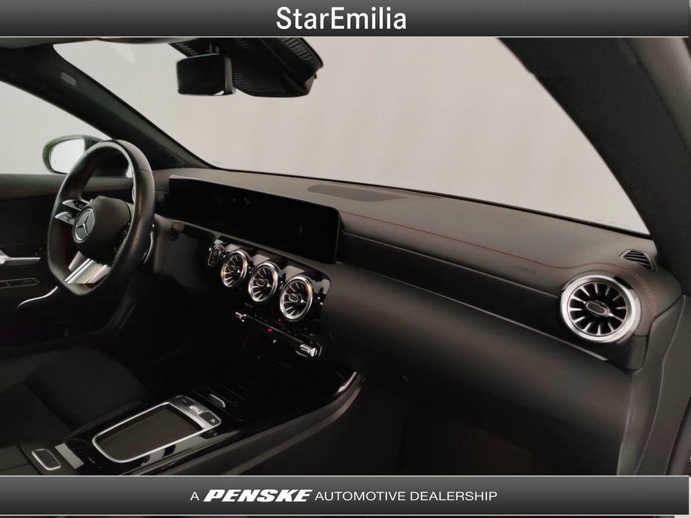 Mercedes-Benz CLA Shooting Brake nuova a Ferrara (16)